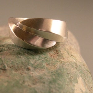 Winding Wave Ring, Ocean Ring, Surfer Ring, Yin Yang Ring, Sterling Silver image 2