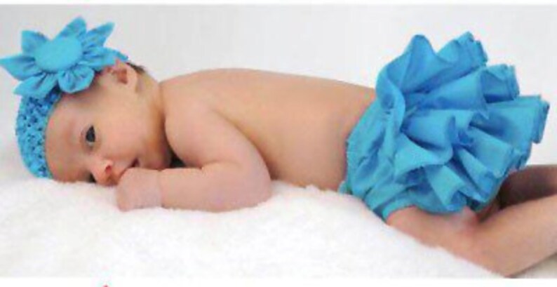Diaper Cover Infant Bloomer with flowered headband