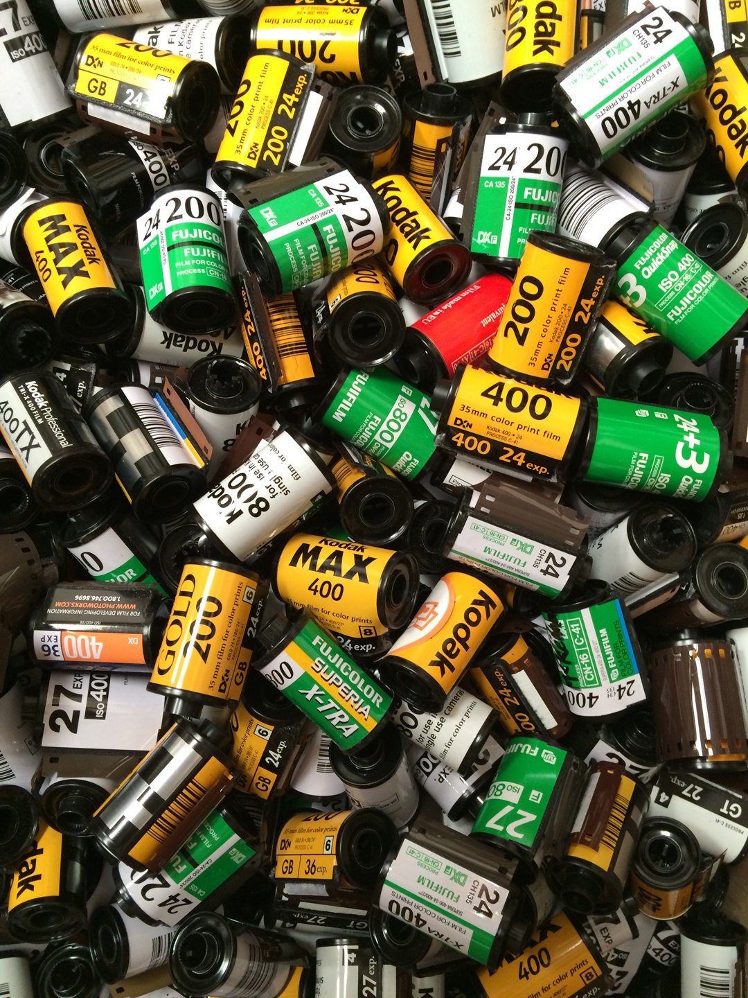 Lot of 40 Empty Assorted 35mm film canisters/cassettes