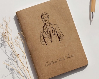 Cuaderno médico personalizado / Diario Kraft grabado a medida para estudiantes de medicina, médicos, regalos para profesionales de la salud / Papelería médica A5