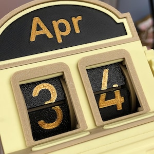 Vintage Perpetual Desk Calendar 3D Printed Retro Date Display for Home Office Decor Rotating Dials Holiday Gift Minimalist Table Ornament