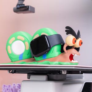 Cartoon Snail Smartwatch Dock Power Bank Holder 3D Printed Charger Stand Fun Desk Decor Gift For Gamers Apple Watch Charger Holiday Birthday