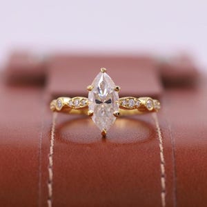Marquise Cut Lab Grown Diamond Engagement Ring, 14K Solid Yellow Gold Pave Setting Ring, IGI Certified Diamond Ring, Handmade Jewelry