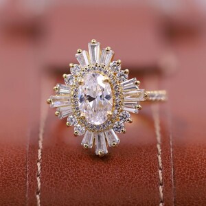 Starburst ovaal geslepen Halo diamanten verlovingsring, 14K massief gouden ring, Lab Grown diamanten ring, stapelbare ring, dubbele halo ring, belofte ring