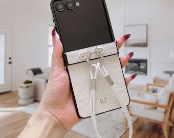 Gepersonaliseerde gewatteerde telefoonhoes: Samsung Z Flip & Moto Razr