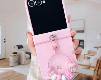 Personalized Name Phone Case–Custom Initials Heart Bunny Cover–Matte Hard Shell for Samsung Galaxy Z Flip 7/6/5/4/3&Moto Razr Ultra 2025
