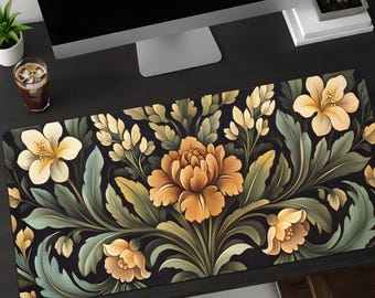 Elegant Floral Desk Mat: Vintage Botanical Mousepad, Green & Gold