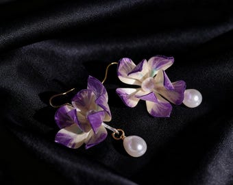Handmade Rong Hua Velvet Flower Earrings with Pearl