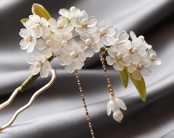 Lily of Valley Hair Accessory, Handmade Bridal Hairpiece