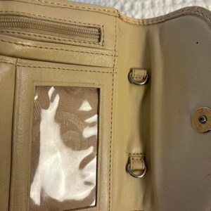 Brighton Vtg Leather Trifold Wallet Croc Embossed Filigree Heart Beige Pocket image 8