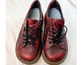 Chaussures basses Dr Martens Vtg en cuir Oxblood Bordeaux DM Sz 7 Femme Sz 6 Homme