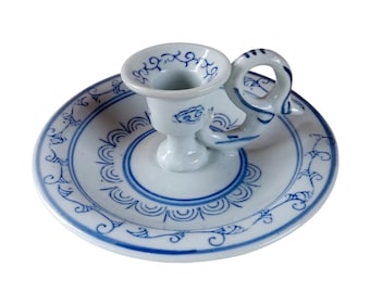 Portacandele vintage in porcellana blu e bianca, prodotto in Cina.