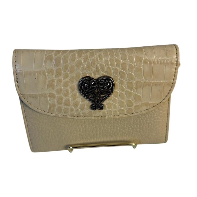 Brighton Vtg Leather Trifold Wallet Croc Embossed Filigree Heart Beige Pocket image 2