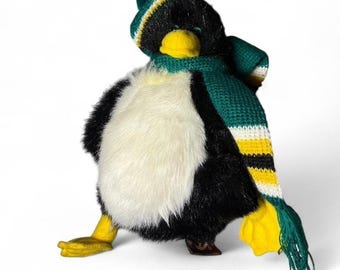 Vtg 1993 Ty Inc Penguin Plush Stuffed Animal with Green Knit Hat and Scarf Pengu