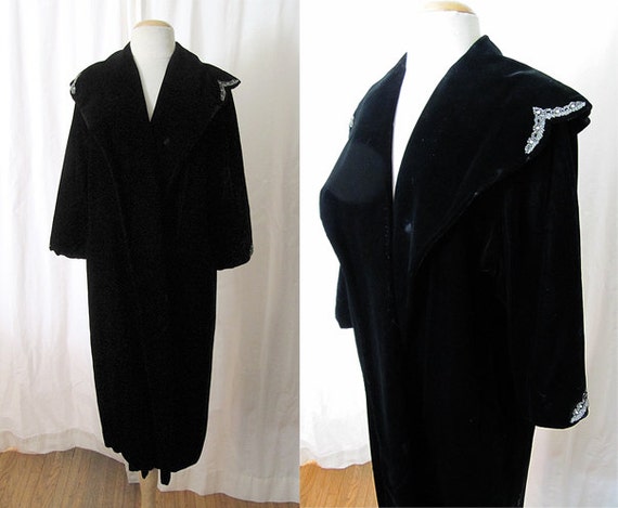 1950s black velvet coat