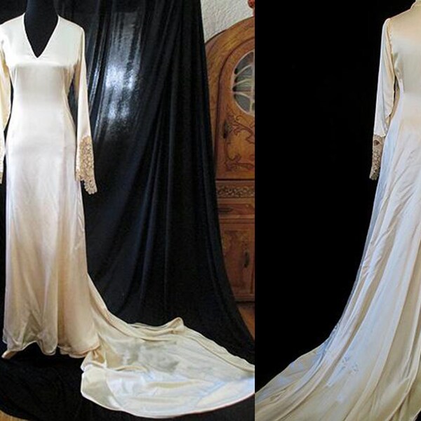 Exquisite 1920's Silk Satin Wedding Dress with Hand Made Lace and matching Lace bridal Cap Vintage Brides Dress  Size Small