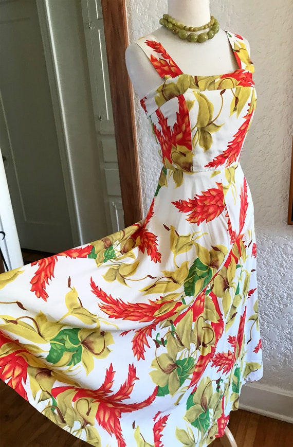 Awesome 1940's Cold Rayon Hawaiian Dress with Mat… - image 5