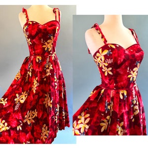 Adorable Vintage 1950s Kamehameha Hawaiian Sundress with Vibrant Tropical PrintSize Small image 1