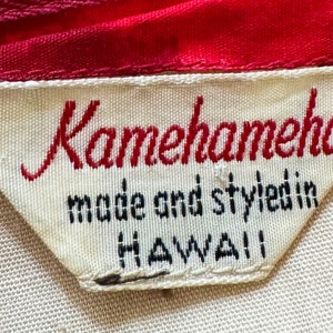 Adorable Vintage 1950s Kamehameha Hawaiian Sundress with Vibrant Tropical PrintSize Small image 7
