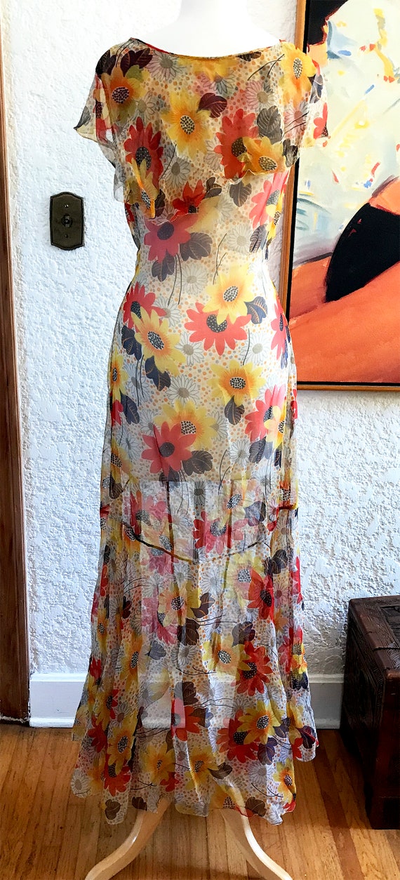 Extremely Charming Vintage 1930's Silk Chiffon Fl… - image 6