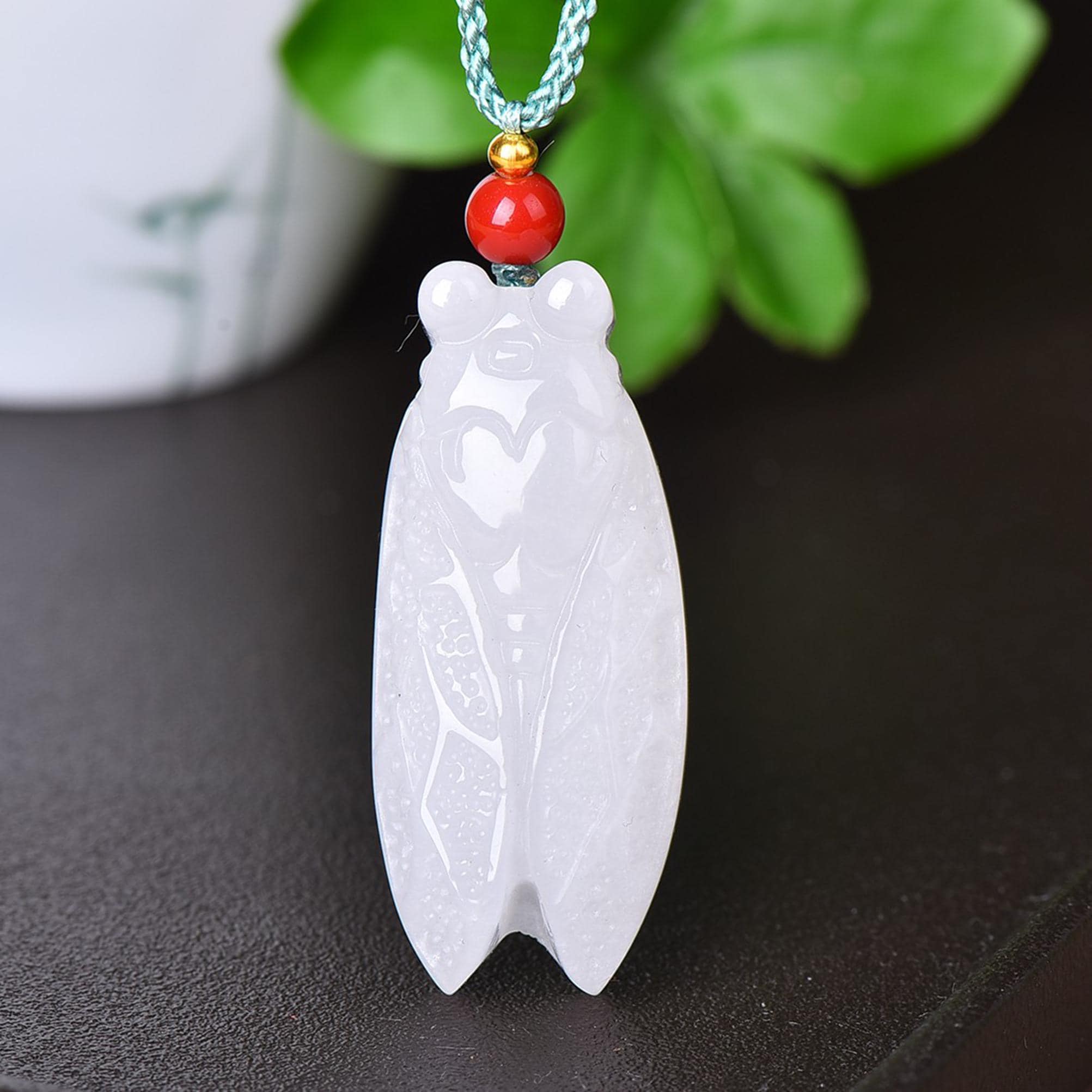 蝉彫刻 ペンダント ネックレス 白玉 蝉彫刻 ペンダント ネックレス 白玉