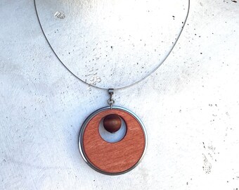 Vintage Modern Aarikka Style Wood Pendant Choker Necklace