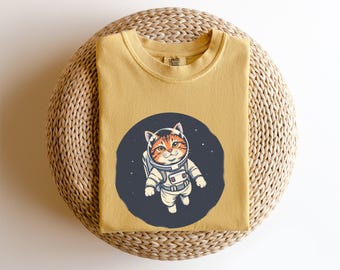 Funny Cat Space Suit Shirt, Funny Cat T-shirt, Alien Oversized Graphic Tee, Trendy Women's, UFO Cat Shirt, Alien UFO Shirts, space-cat