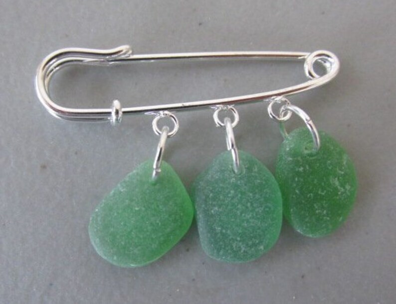 Unique St Patricks Day Brooch Pin Sea Glass Jewelry Authentic Sea Glass Kilt Pin Gift For Her Beach Glass Brooch Brooch Jewelry