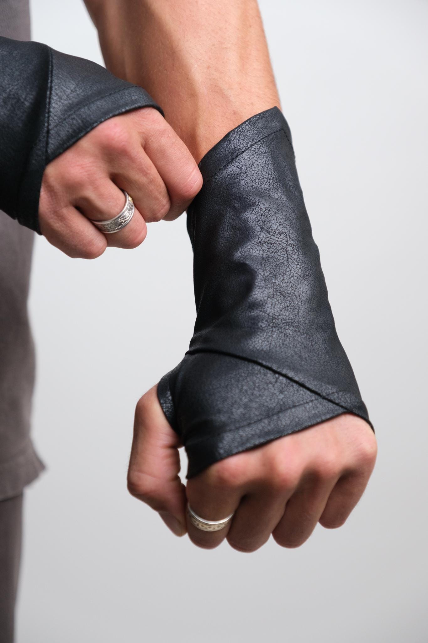 Brown Medieval Assassin Gloves Costume Fingerless Gauntlet Fantasy ...