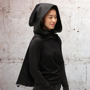 Short Hooded Elf Capelet – Black Wool Blend Cloak with Brass Clasp – Medieval, Fantasy & Renaissance Faire Costume Accessory