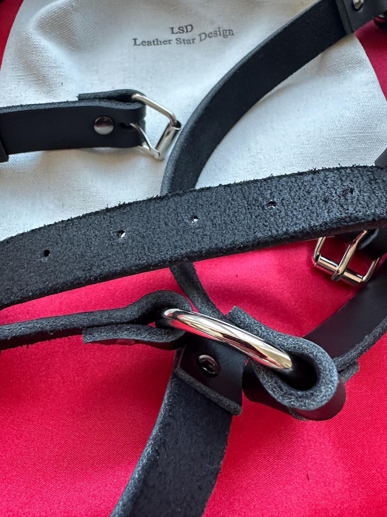Handmade Leather Leg Harness: Adjustable Waist & Thigh Accessory image 12