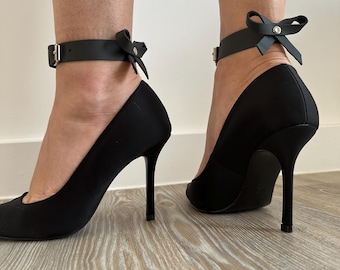 Handcrafted Leather Anklets: Adjustable Leg Harness with Bows