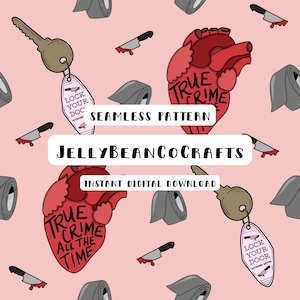 Puede incluir: Un patrón sin costuras que presenta un corazón anatómico rojo con el texto "True Crime All The Time", una llave con una etiqueta de llave de motel que dice "Lock Your Door Murder Motel", un rollo de cinta adhesiva gris y un cuchillo ensangrentado sobre un fondo rosa.