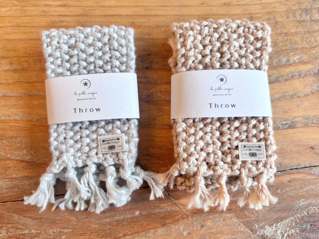 Dollshouse Hand Knitted Throw (1:12 Scale) - Etsy
