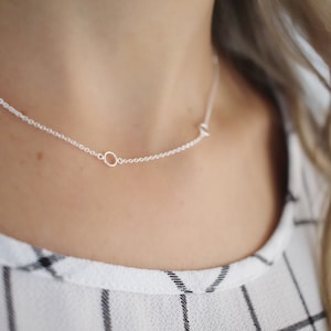Minimal Circle Necklace, Dainty Necklace Silver Gift for her, Simple delicate layering Necklace, sterling silver minimalist necklace, circle