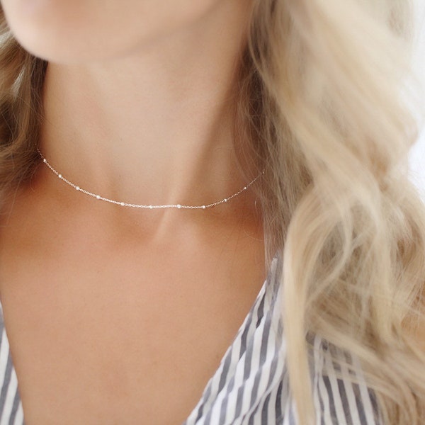 Dainty choker necklace • silver dainty necklace •  Minimalist necklace • delicate choker necklace • layering necklace • silver ball choker