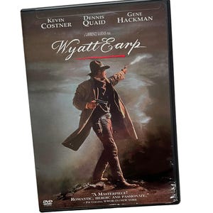 Película Wyat Earp en DVD (caja abierta), DVD panorámico Wyat Earp de 1994, Kevin Costner, Dennis Quaide, Gene Hackman, Lawrence Kasdan Warner Bros Film