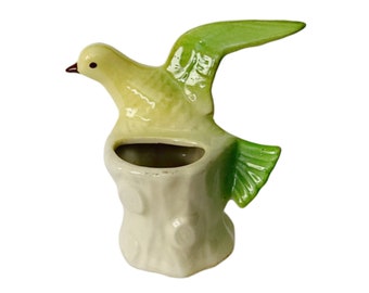 Pastel Bird Planter, Ceramic Bird Planter, Yellow Green Bird Pot, Bird Planters, Bird in Flight Planter, Ceramic Planter, Ceramic Bird
