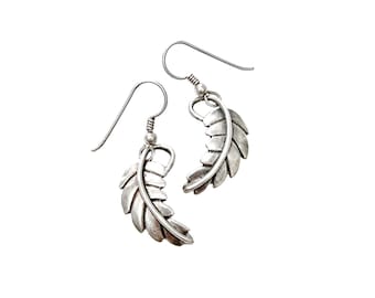 Vintage Silver Leaf Feather Earrings, Pierced Silver Curved Leaf Earrings, 925 Silver Dangle Feather Leaf Earrings, Southwestern Style