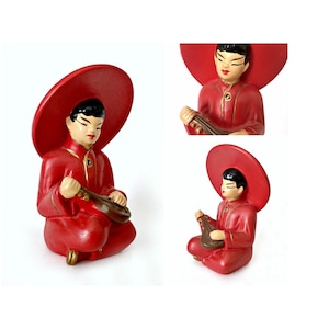 Red Asian Figure, Red Chalk Ware Seated Chinese Lute Player, Red Asian Musician Figure, Vintage Chalkware, United Gift Mfg 1952 Asian Figure