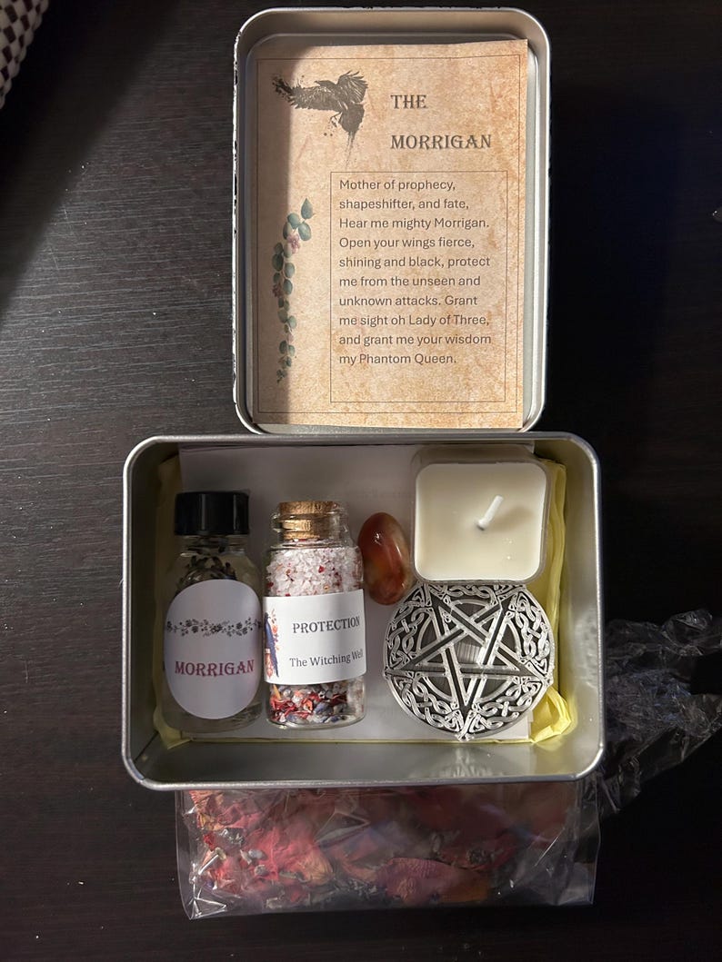 Portable Altar, Goddess Box, God Box, Witchcraft, Wicca, Altar Boxes ...