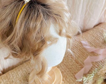 Diadema rosa empolvado con flores secas – boda bohemia – Colección La Poudrée – accesorio nupcial – accesorio para damas de honor