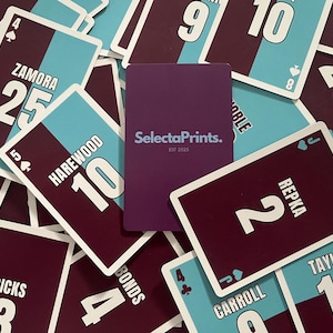 Cartes à jouer sur le thème de West Ham | Cadeau pour éventail de marteaux | Jeu de poker bordeaux et bleu | Cartes de Football | Le pont de 54 | Cadeau West Ham | Cadeau football