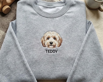 Custom Dog Face Embroidered Sweatshirt, Dog Photo Embroidered Hoodie, Personalized Pet Portrait, Gift for Dog Lovers