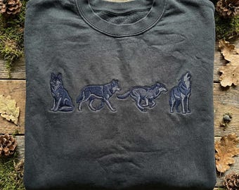 Embroidered Wolf Sweatshirt, Wild Animal Hoodie, Forest Life Apparel, Howling Wolf Crewneck, Nature Lover Gift, Wolf Pack Embroidery Art