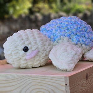 Crochet turtle