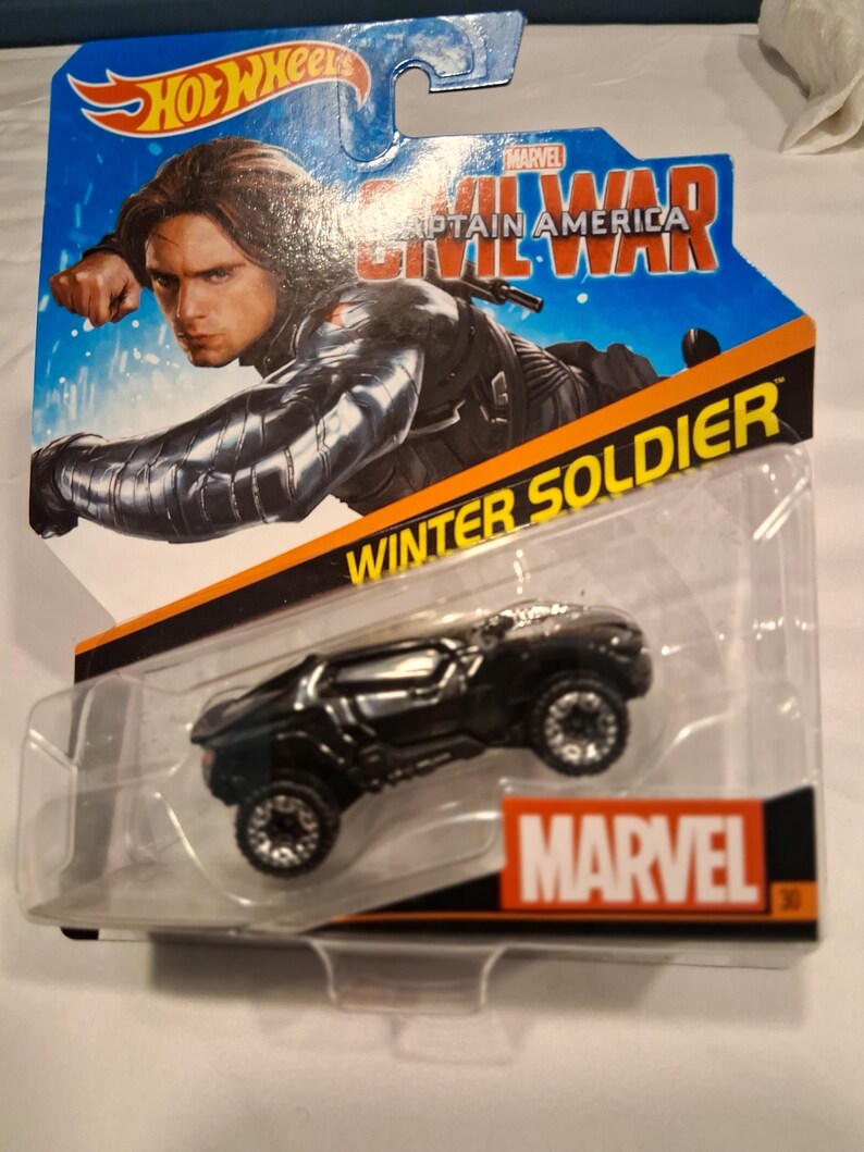 Auto Hot Wheels Ant Man Civil War Capitan America Nuevo Rdf1 Gris | Envío Gratis