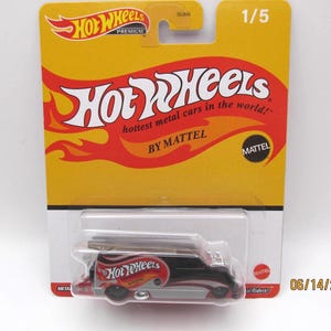 1985 Chevy Astro Van Hot Wheels Premium 1/5