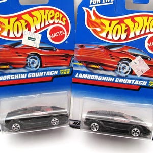 Lamborghini Countach Hot Wheels 1997 collector #768