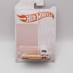 Volkswagen T2 Pickup  6/6 Hot Wheels 52nd Anniversary set Volkswagen T2 Pickup